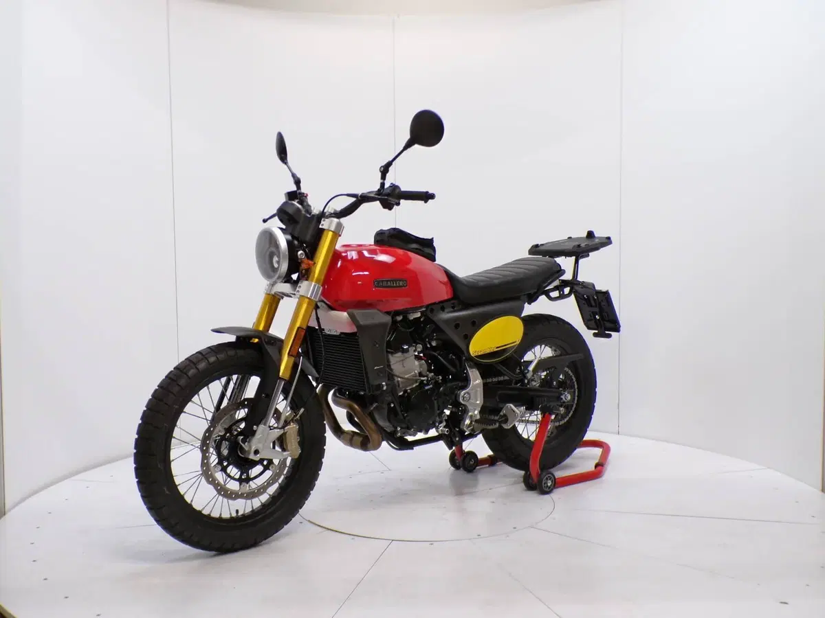 Fantic Motor Caballero 500 Scrambler (2021 - 23) (3)