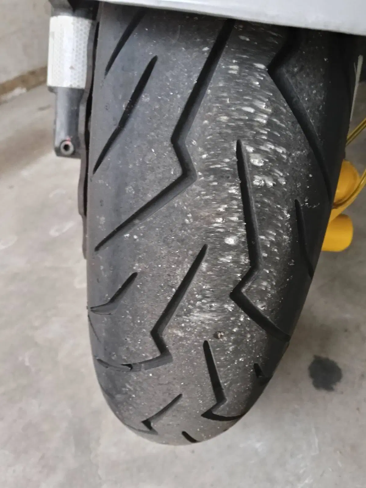 Yamaha T-Max 500 (2004 - 07) (4)