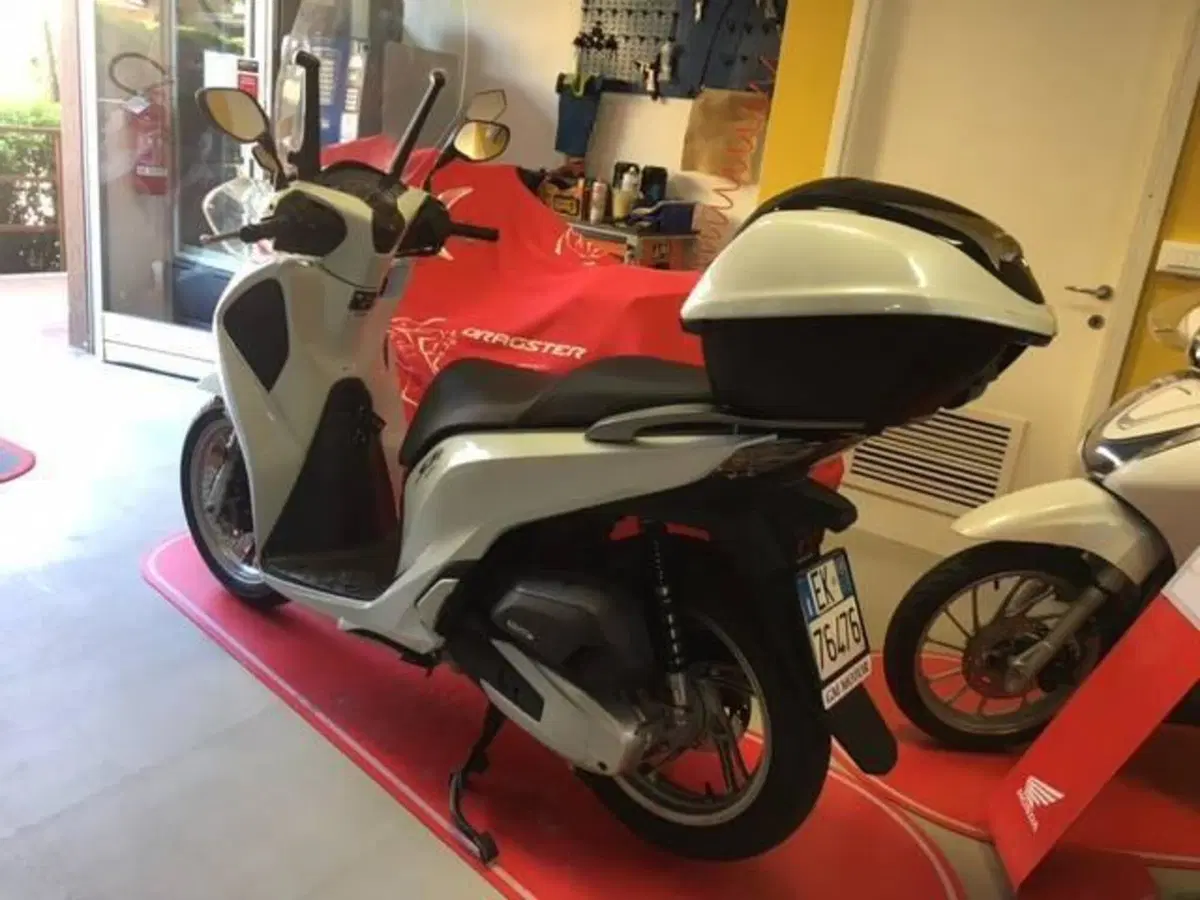 Honda SH 150i (2017 - 19) (4)