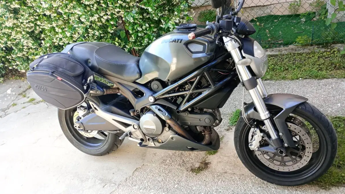 Ducati Monster 696 (2008 - 13)