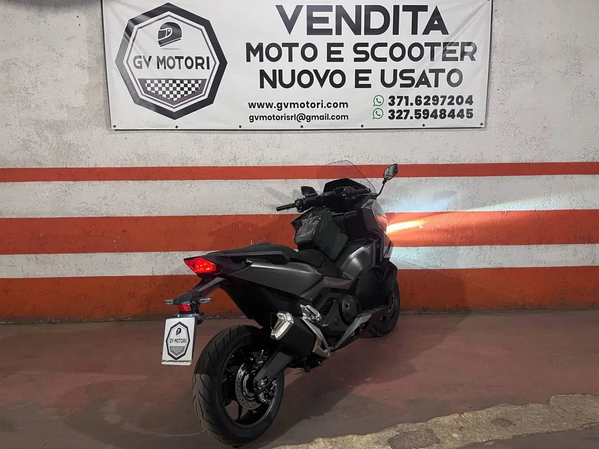 Honda Forza 750 (2025 - 26) (6)