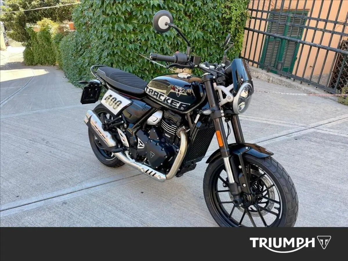 Triumph Tracker 400 (2026) (2)