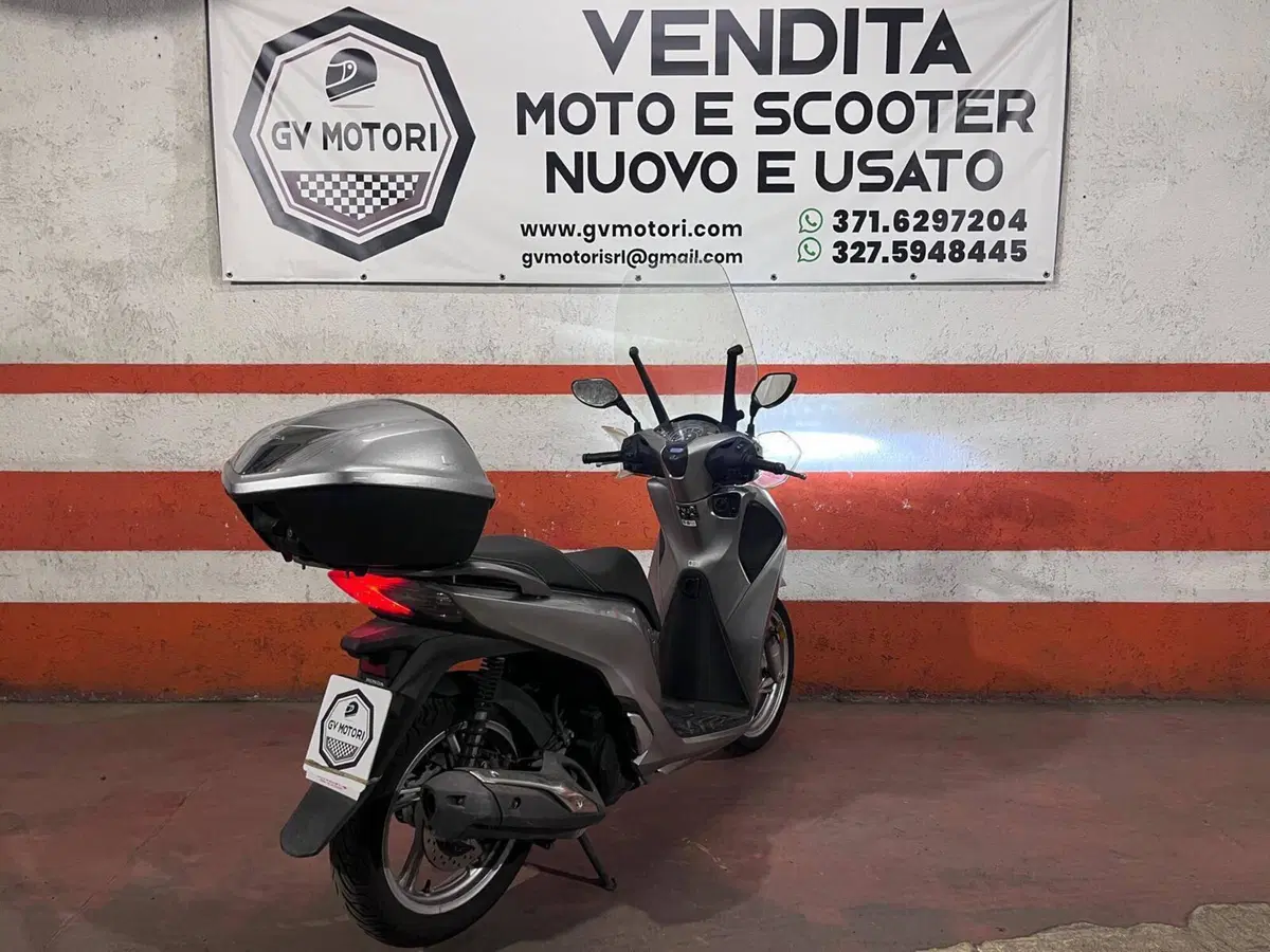 Honda SH 150i (2017 - 19) (4)