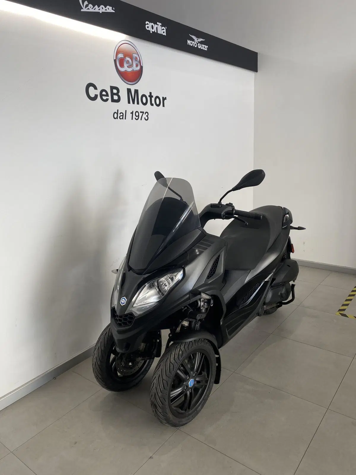 Piaggio MP3 300 Sport ABS Hpe (2021 - 24) (5)