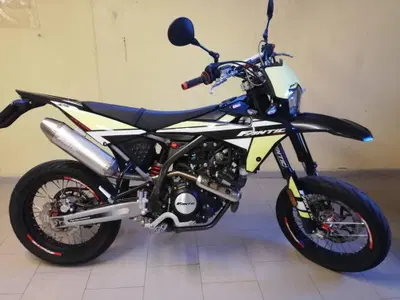 Fantic Motor XMF 125 Motard Performance 4t (2021 - 22) usata