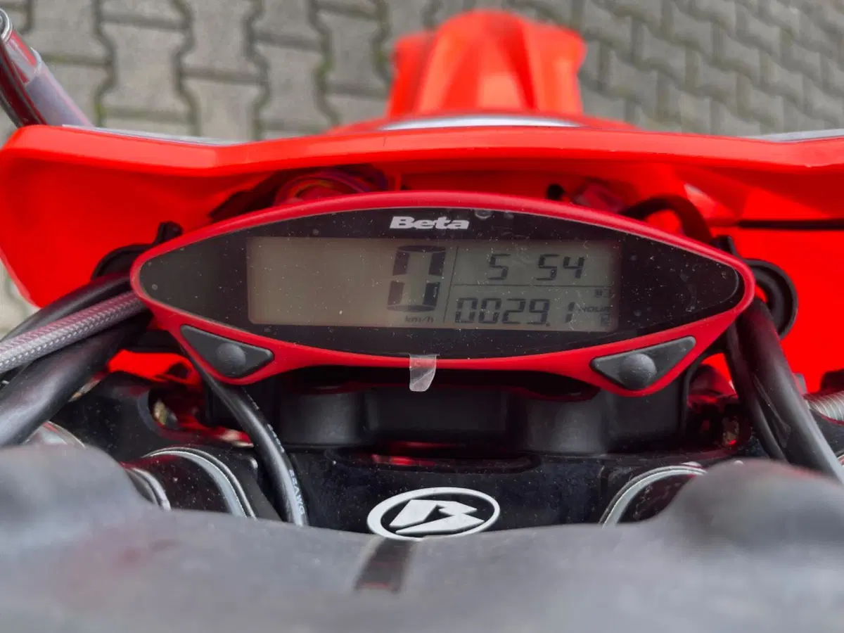 Betamotor RR X-PRO 250 2T Enduro (2025) (12)