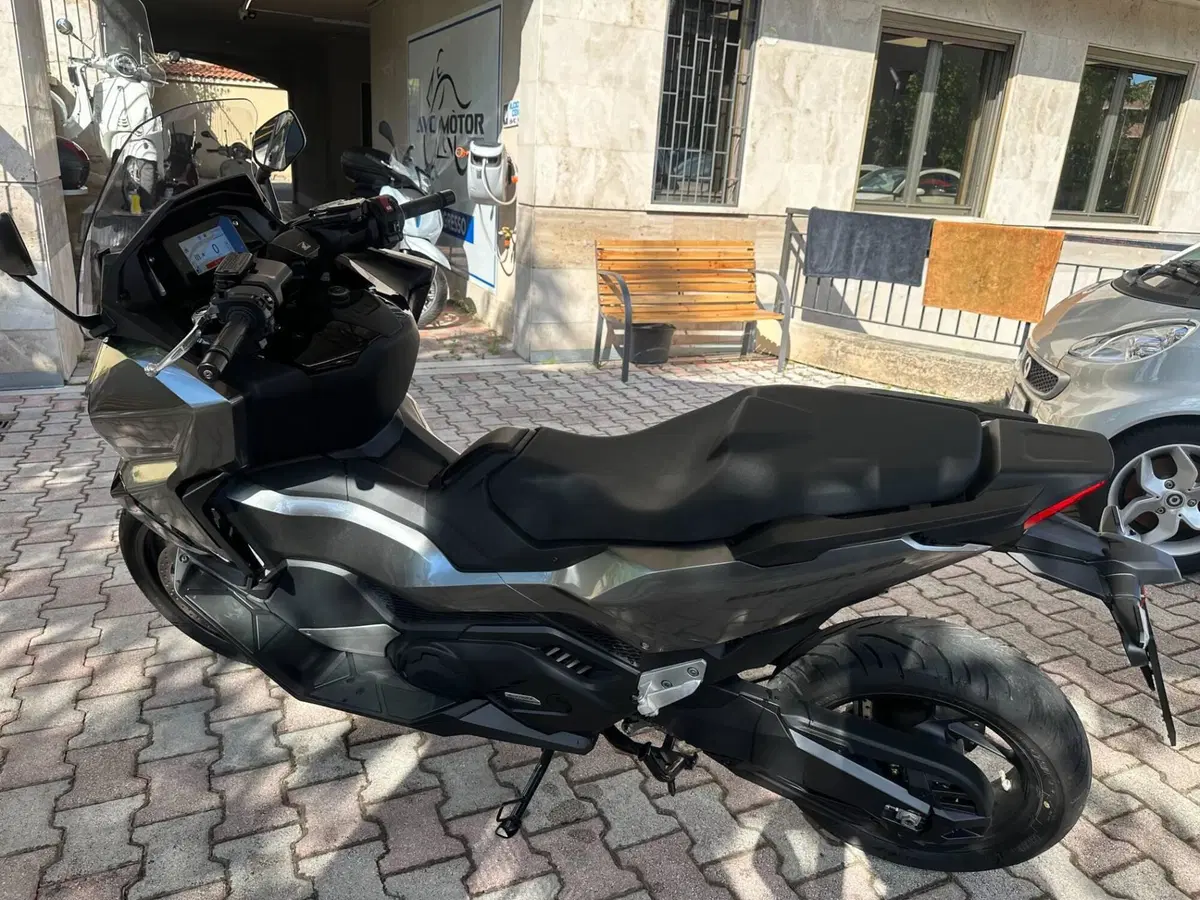 Honda Forza 750 (2025 - 26) (4)