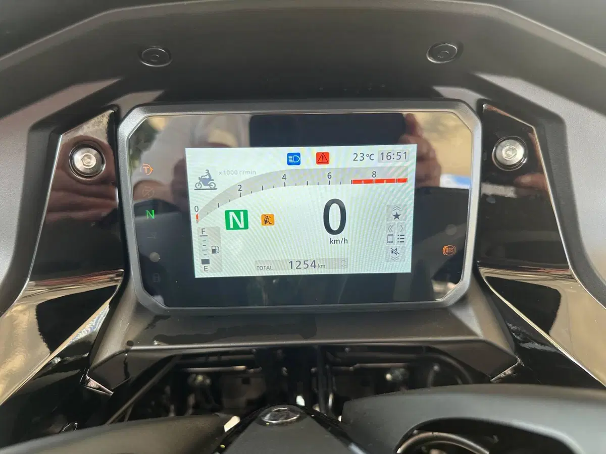Honda Forza 750 (2025 - 26) (7)
