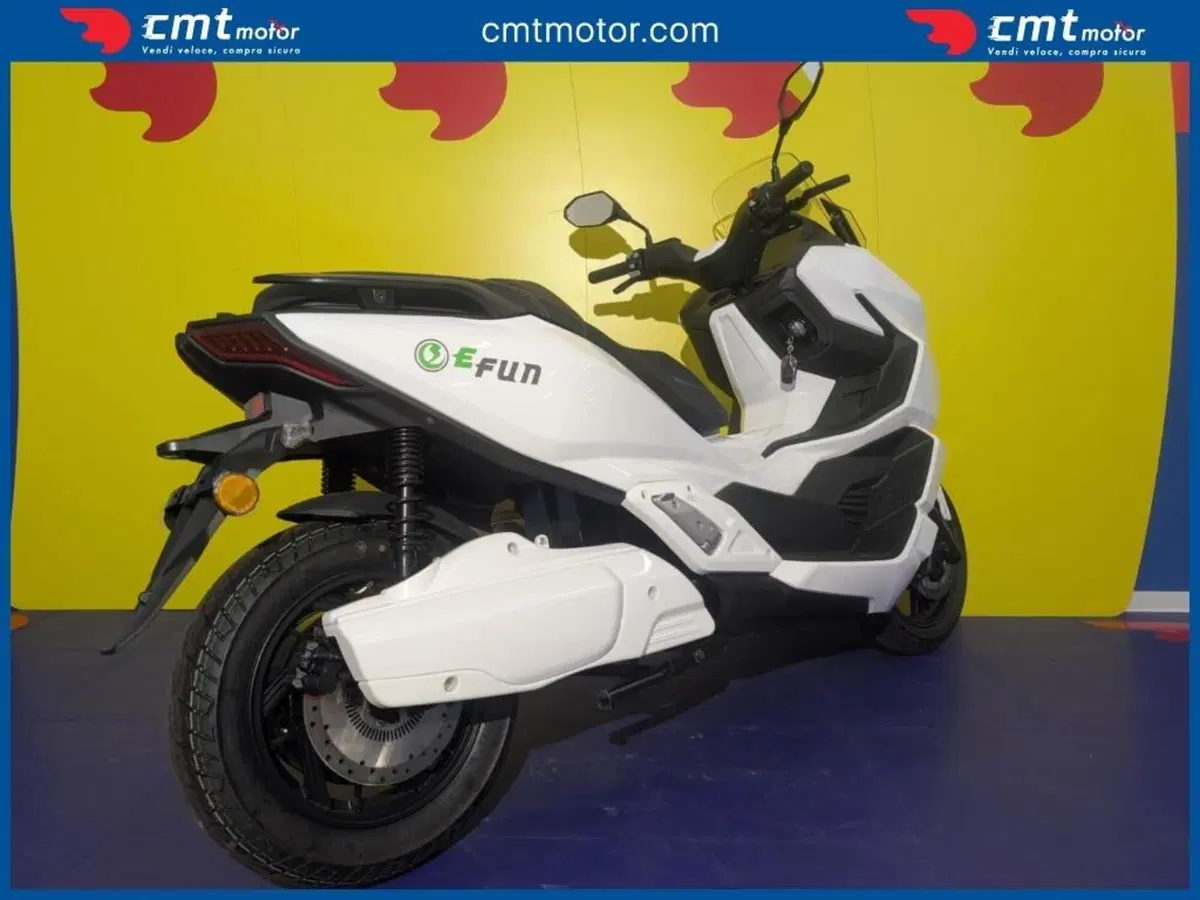 CJR MotorEco Lion 11Kw (2023 - 26) (4)