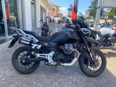 Moto Guzzi V85 Strada (2024 - 26) usata