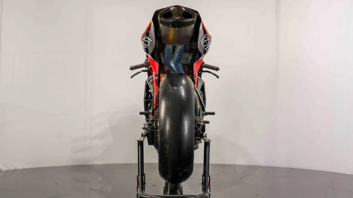 Ducati 999 RS Garry Mccoy #24 (8)