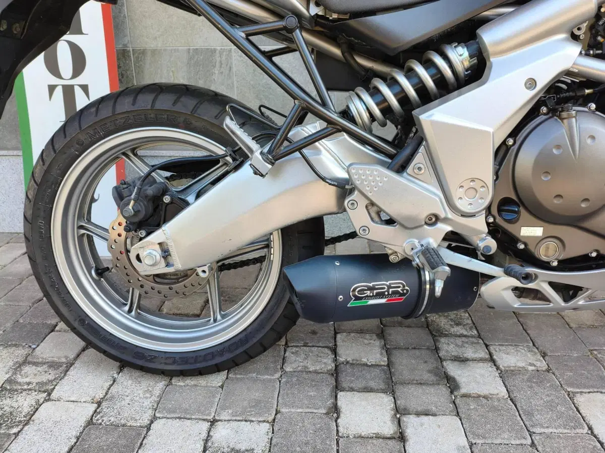 Kawasaki Versys 650 (2006 - 09) (4)