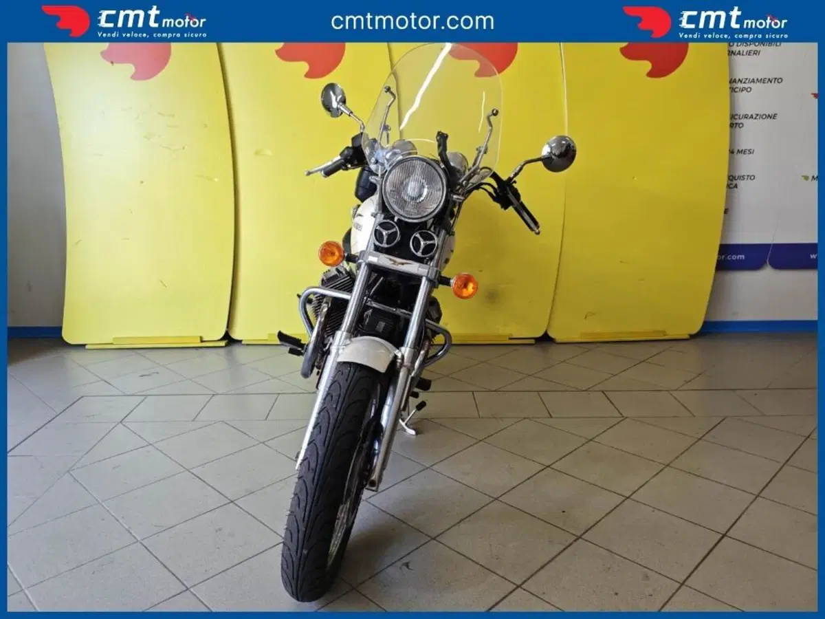 Moto Guzzi Nevada 750 Club (1998 - 01) (2)