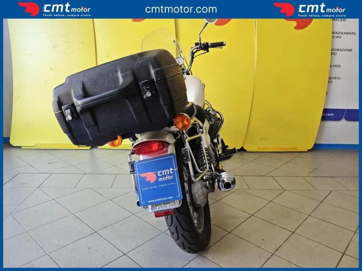 Moto Guzzi Nevada 750 Club (1998 - 01) (4)