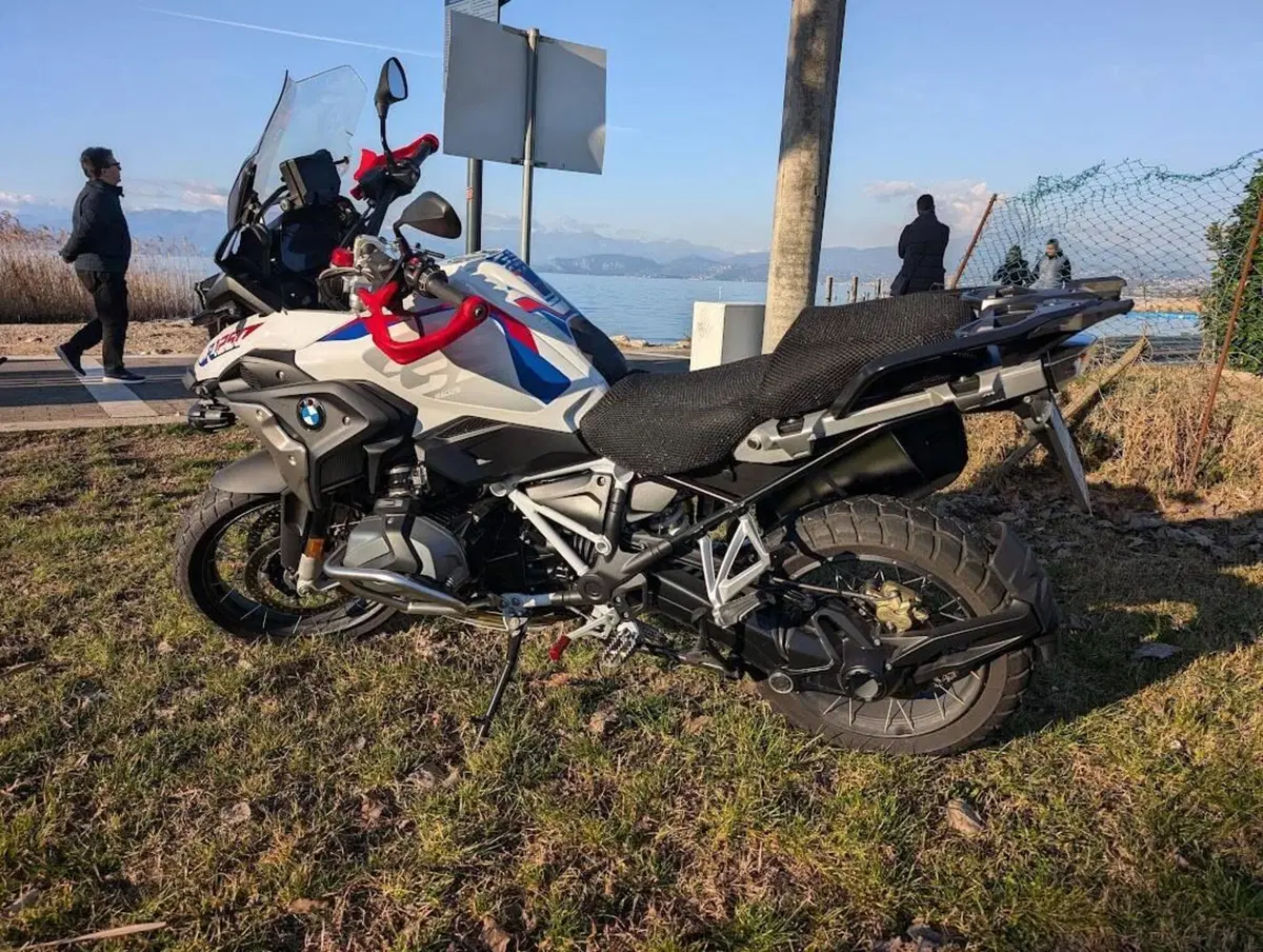 Bmw R 1250 GS (2021 - 24) (2)