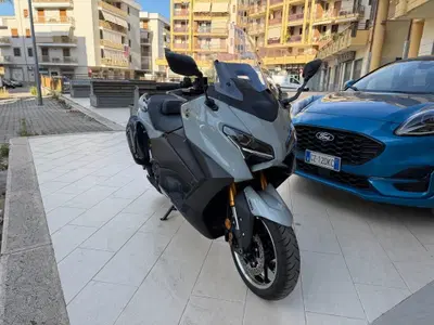 Yamaha T-Max 560 Tech Max (2025 - 26) usata