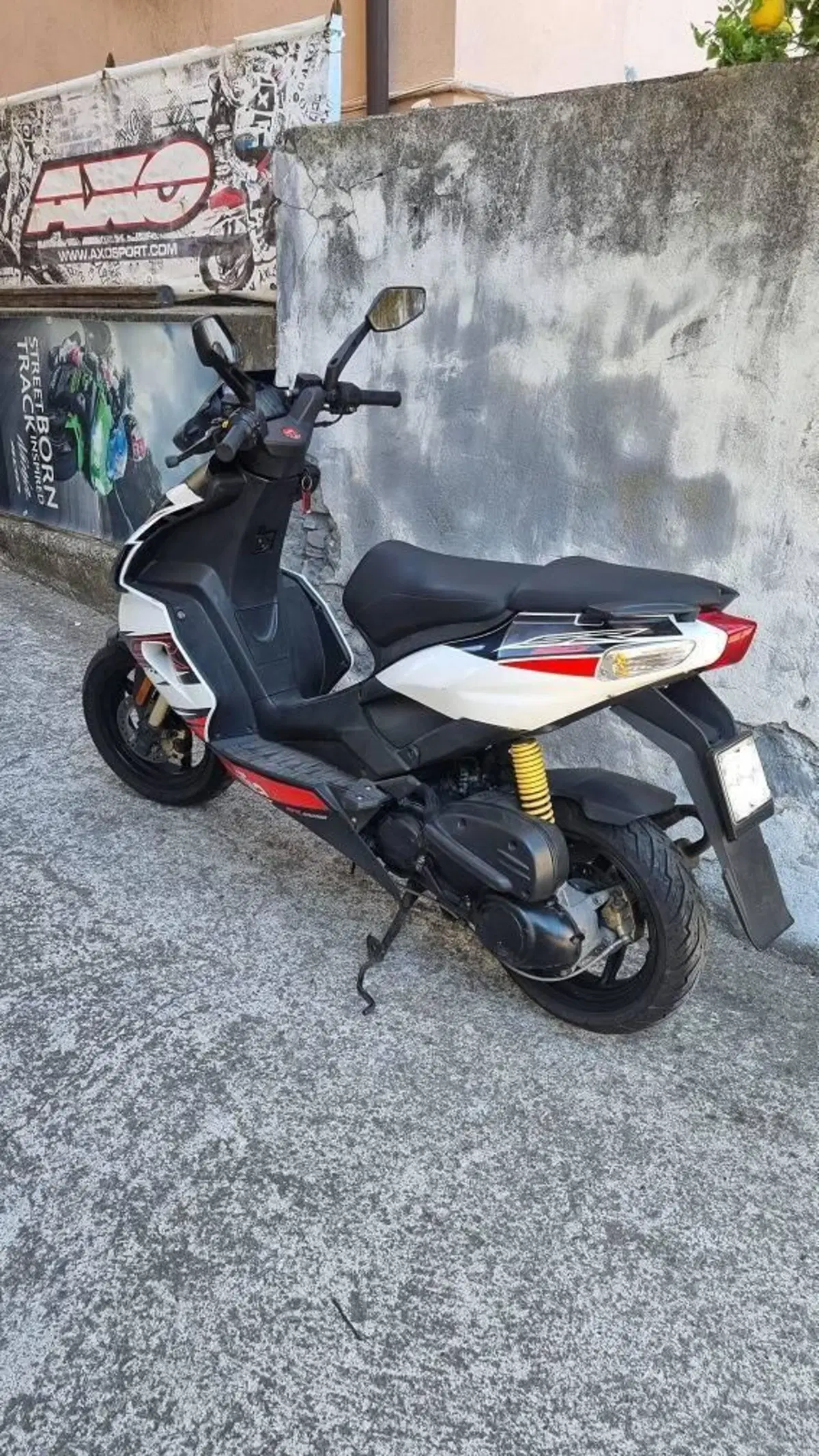 Aprilia SR 50 R (2012 - 17) (3)