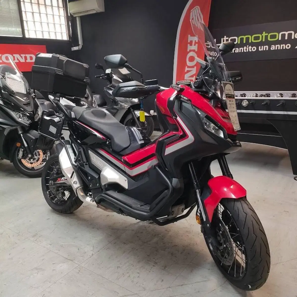 Honda X-ADV 750 (2018 - 20) (2)