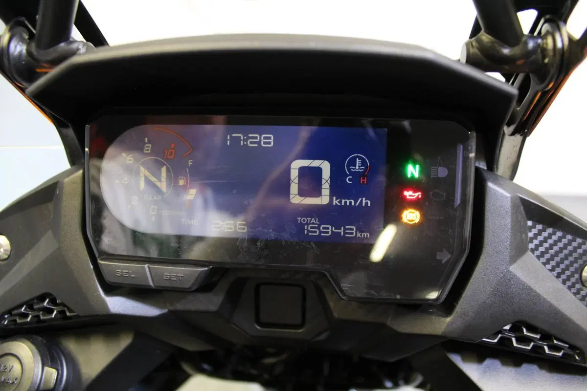 Honda CB 500 X (2022 - 23) (10)