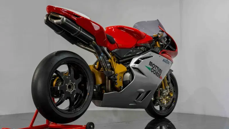 MV Agusta F4 1000 S (2004 - 05) (3)
