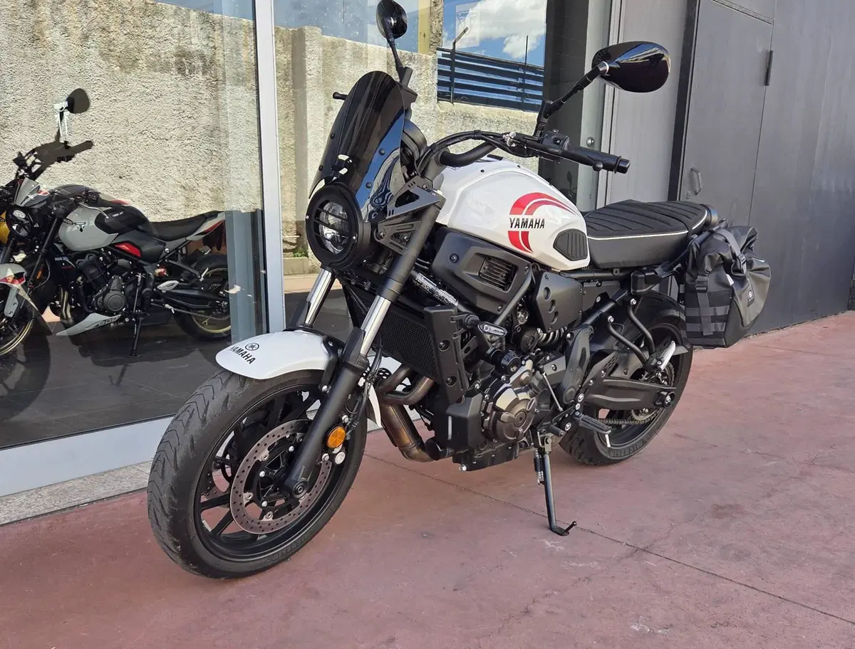 Yamaha XSR 700 (2022 - 26) (5)