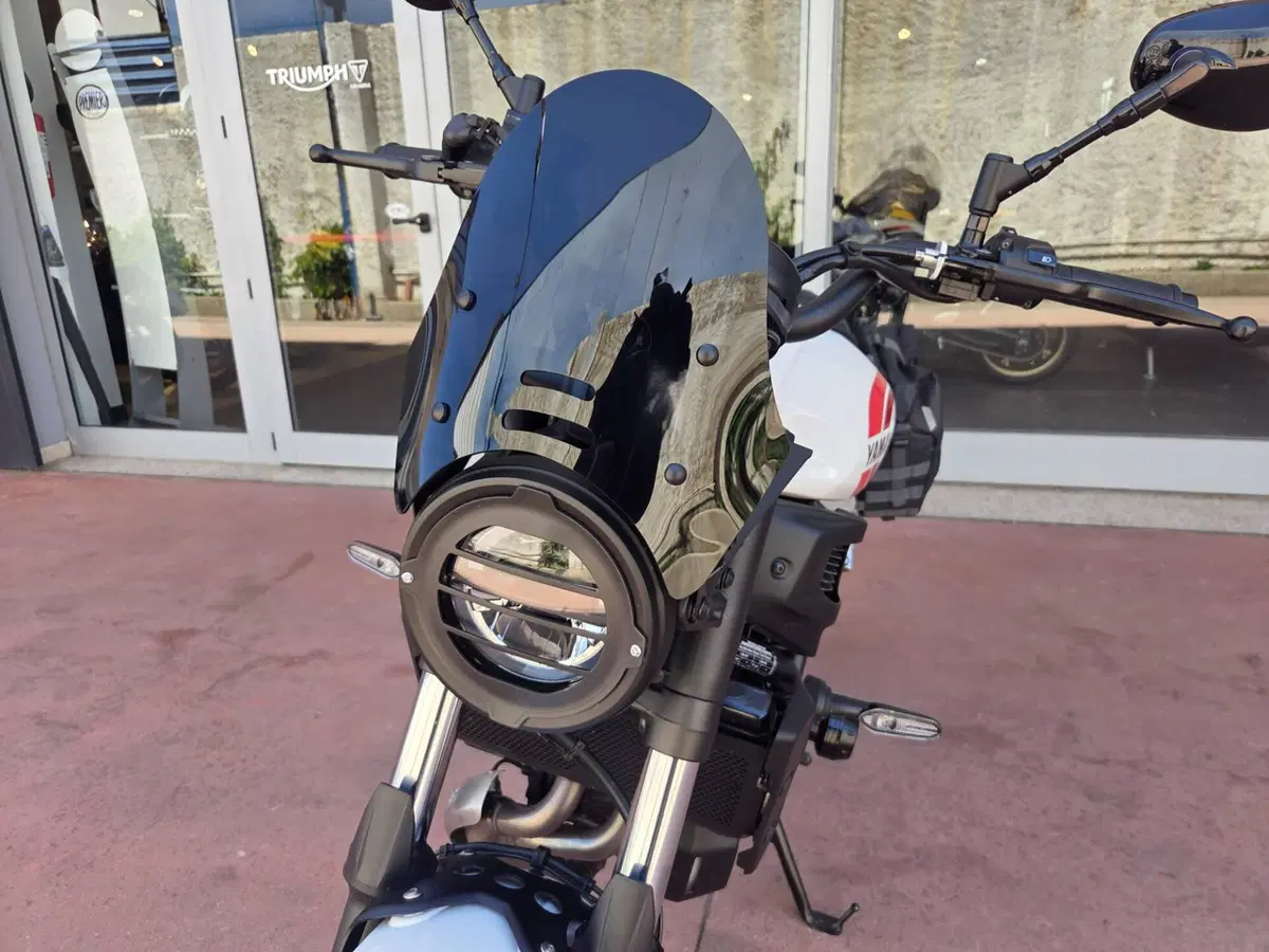 Yamaha XSR 700 (2022 - 26) (8)