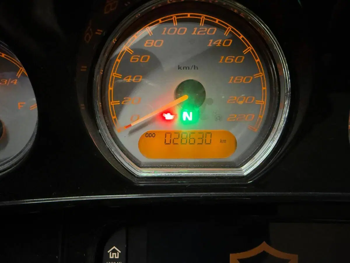 Harley-Davidson 1690 Street Glide Special (2014 - 16) - FLHX (2)