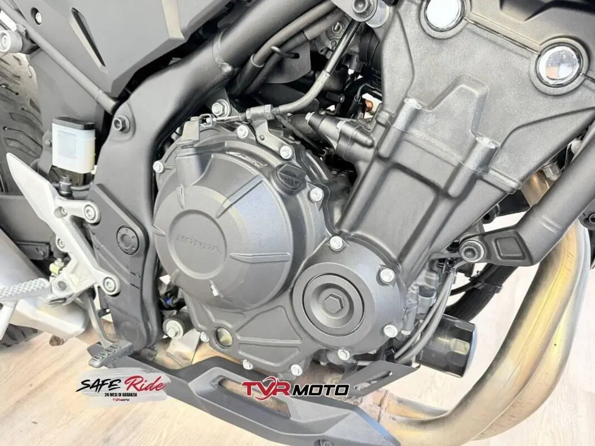 Honda CB 500 Hornet (2024 - 25) (9)