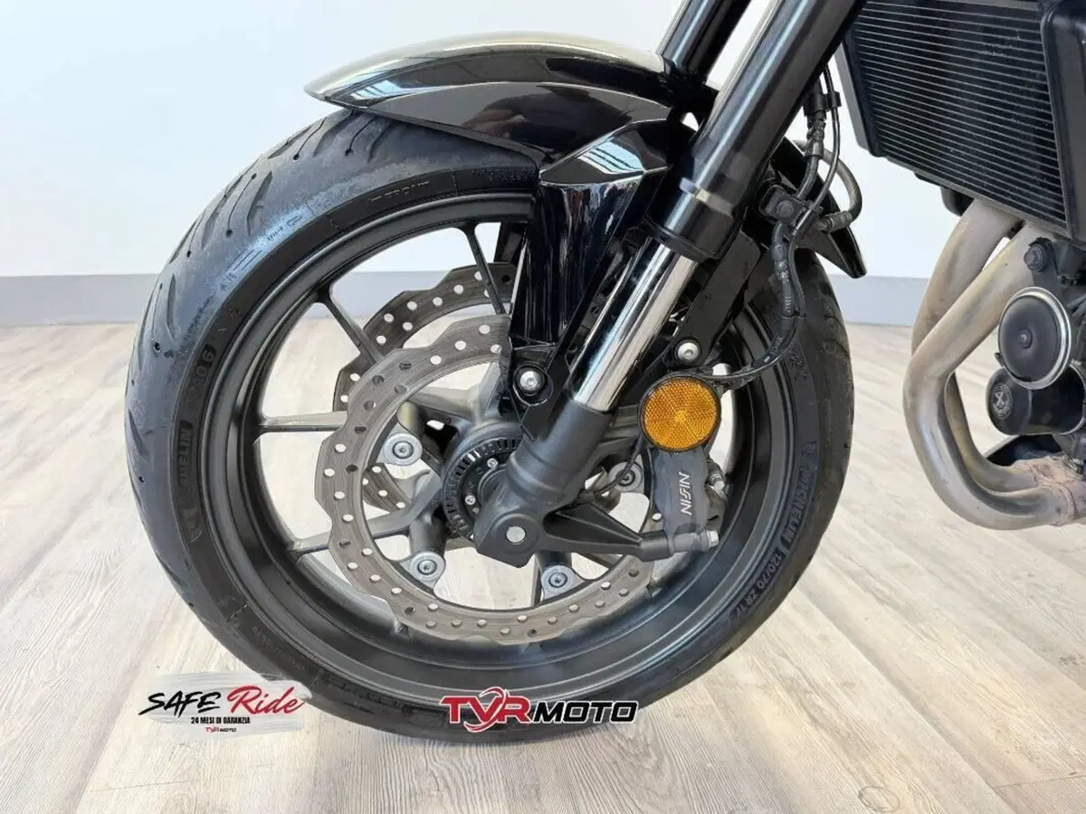 Honda CB 500 Hornet (2024 - 25) (8)