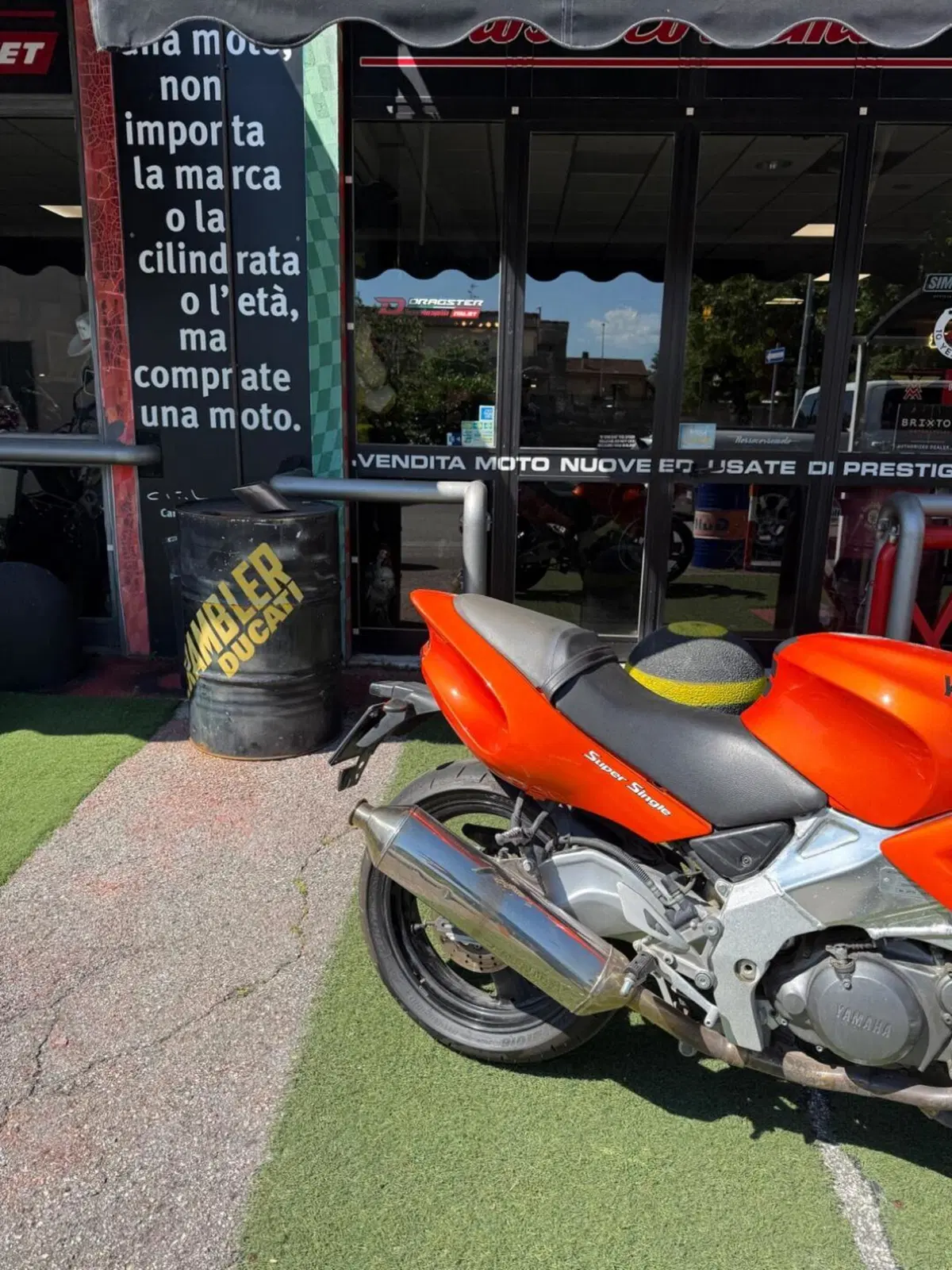 Yamaha SZR 660 Super Single (1995 - 97) (11)