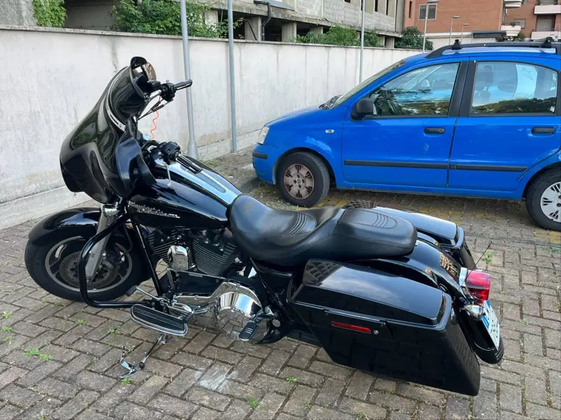 Harley-Davidson 1450 Street Glide (2006 - 07) - FLHX (4)