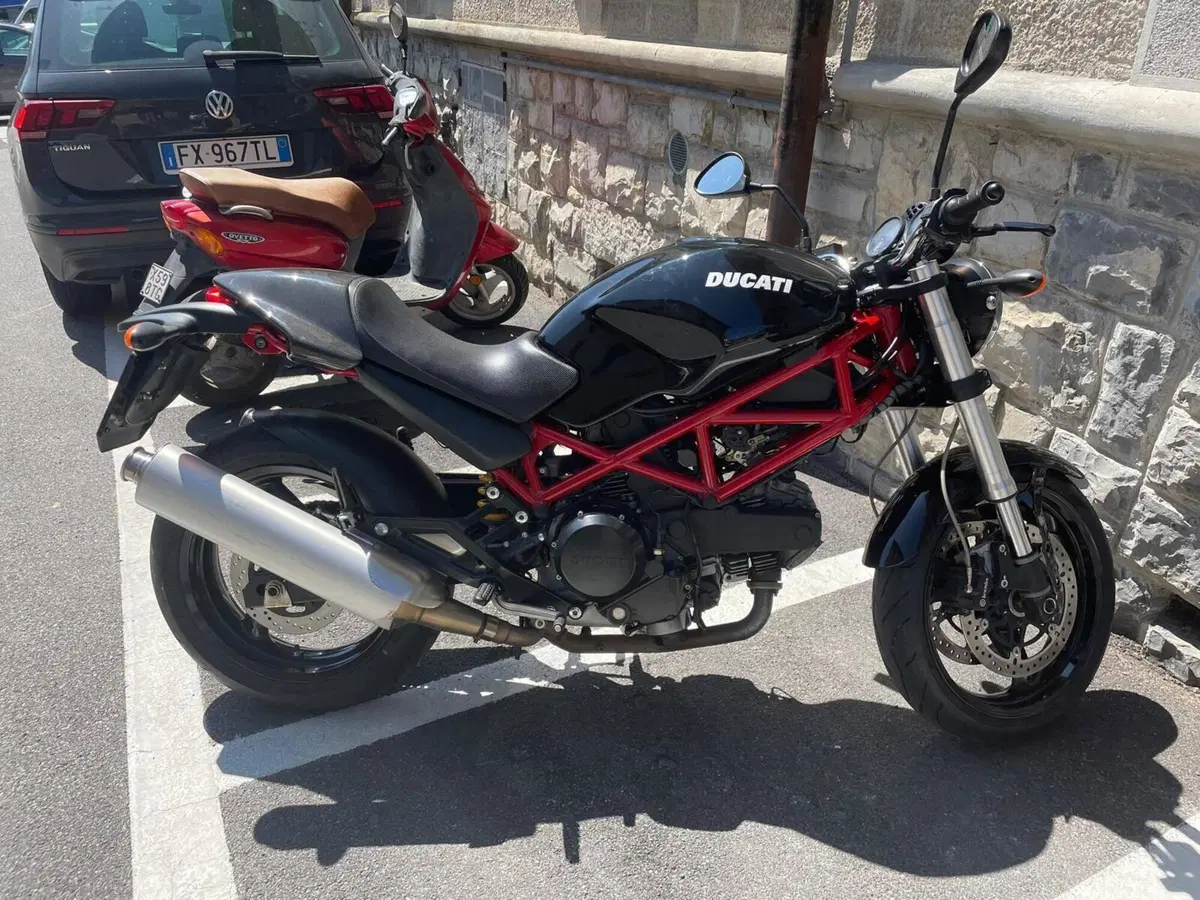 Ducati Monster 695 (2006 - 08) (2)