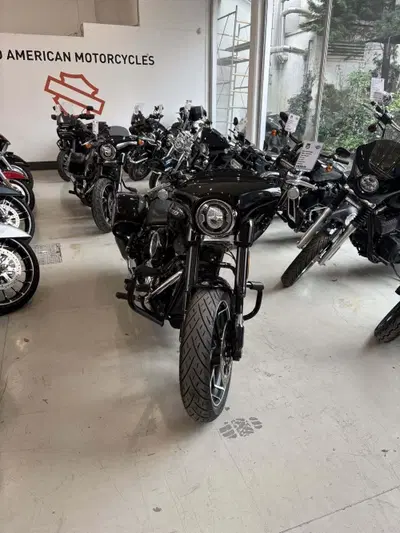 Harley-Davidson 107 Sport Glide (2018 - 20) usata