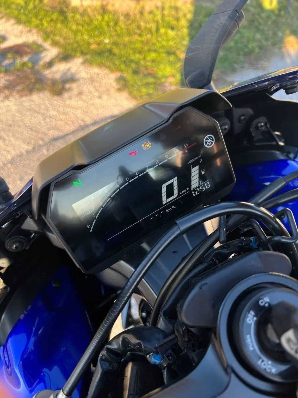 Yamaha YZF R7 (2021 - 25) (2)