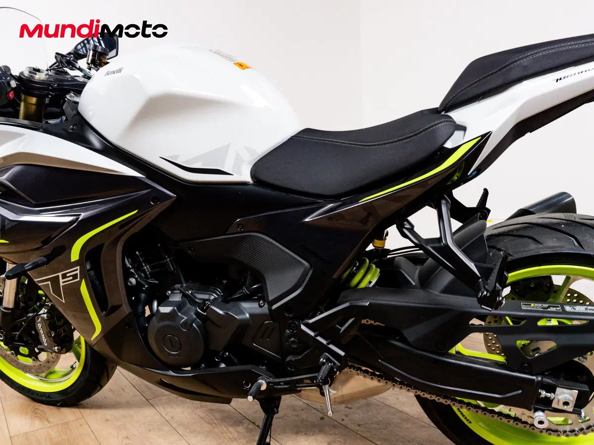 Benelli Tornado 650 S (10)