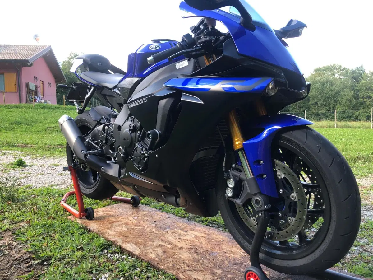 Yamaha YZF R1 (2017 - 19) (3)