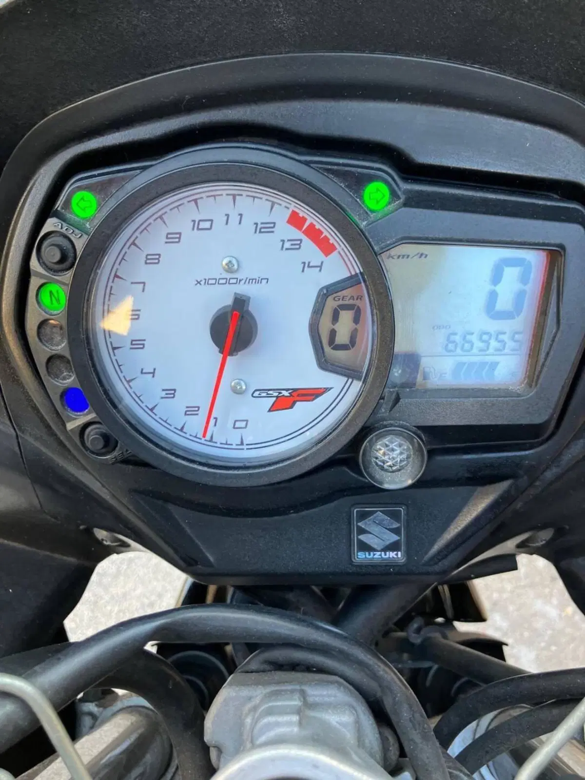 Suzuki GSX 650 F (2007 - 15) (13)