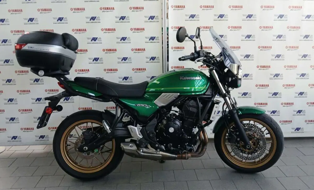 Kawasaki Z 650 RS (2022 - 24)