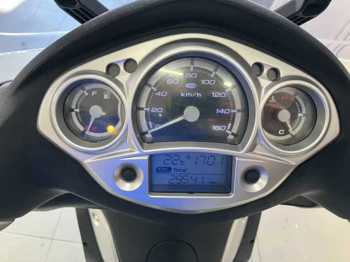 Yamaha X-City 250 (2006 - 16) (2)