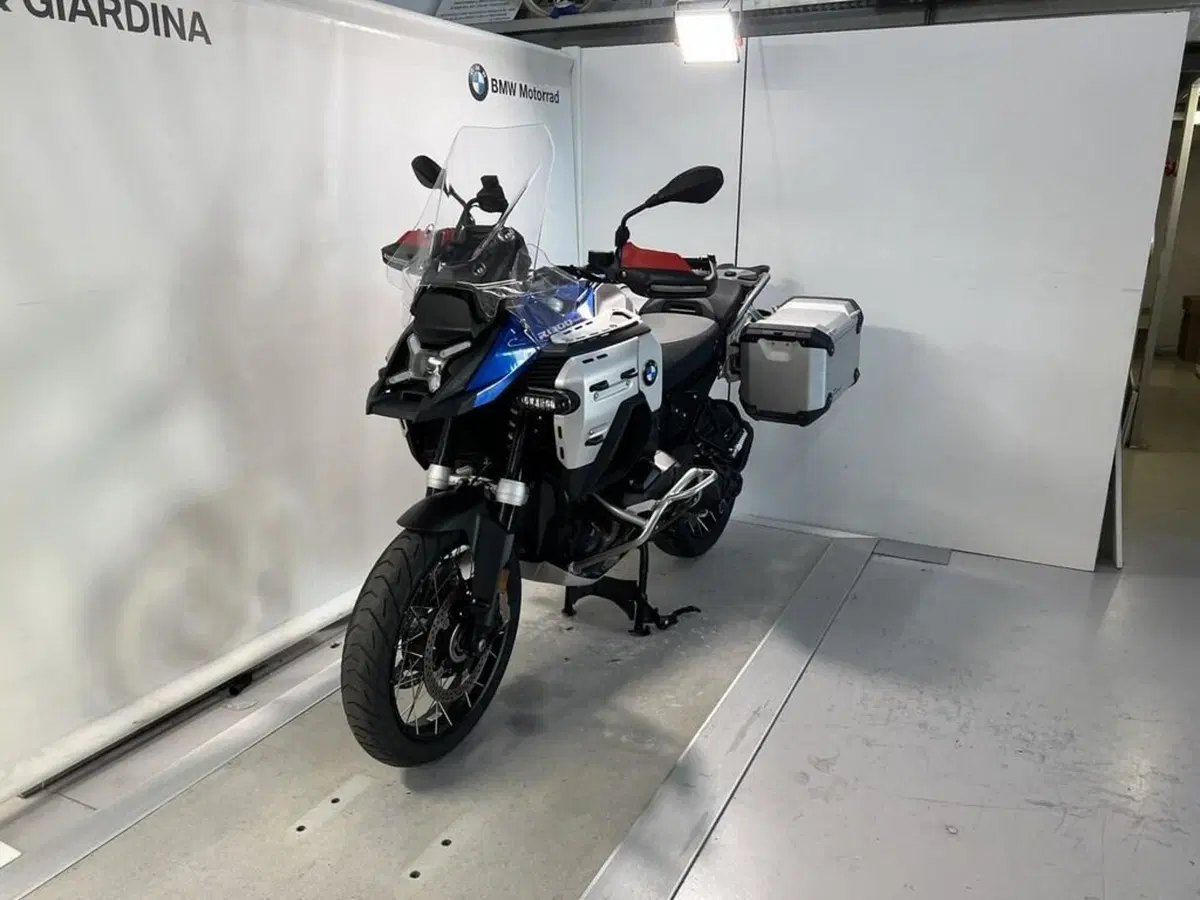 Bmw R 1300 GS Adventure Trophy (2025 - 26) (4)
