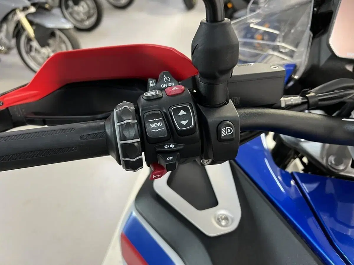 Bmw R 1300 GS Adventure Trophy (2025 - 26) (7)