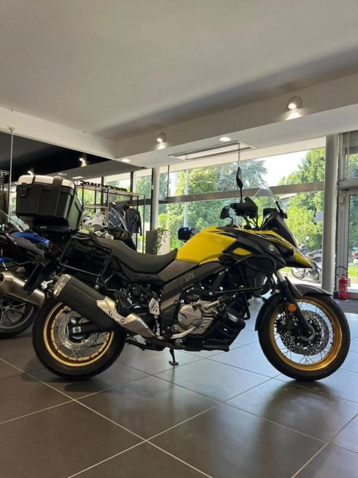 Suzuki V-Strom 650 (2021 - 25)