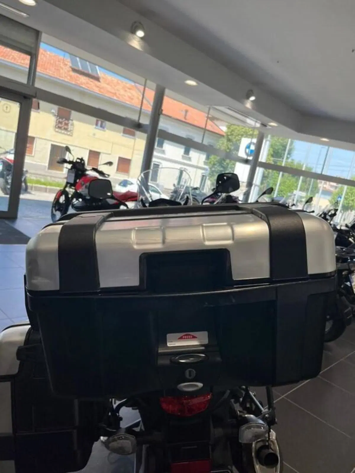 Suzuki V-Strom 650 (2021 - 25) (7)