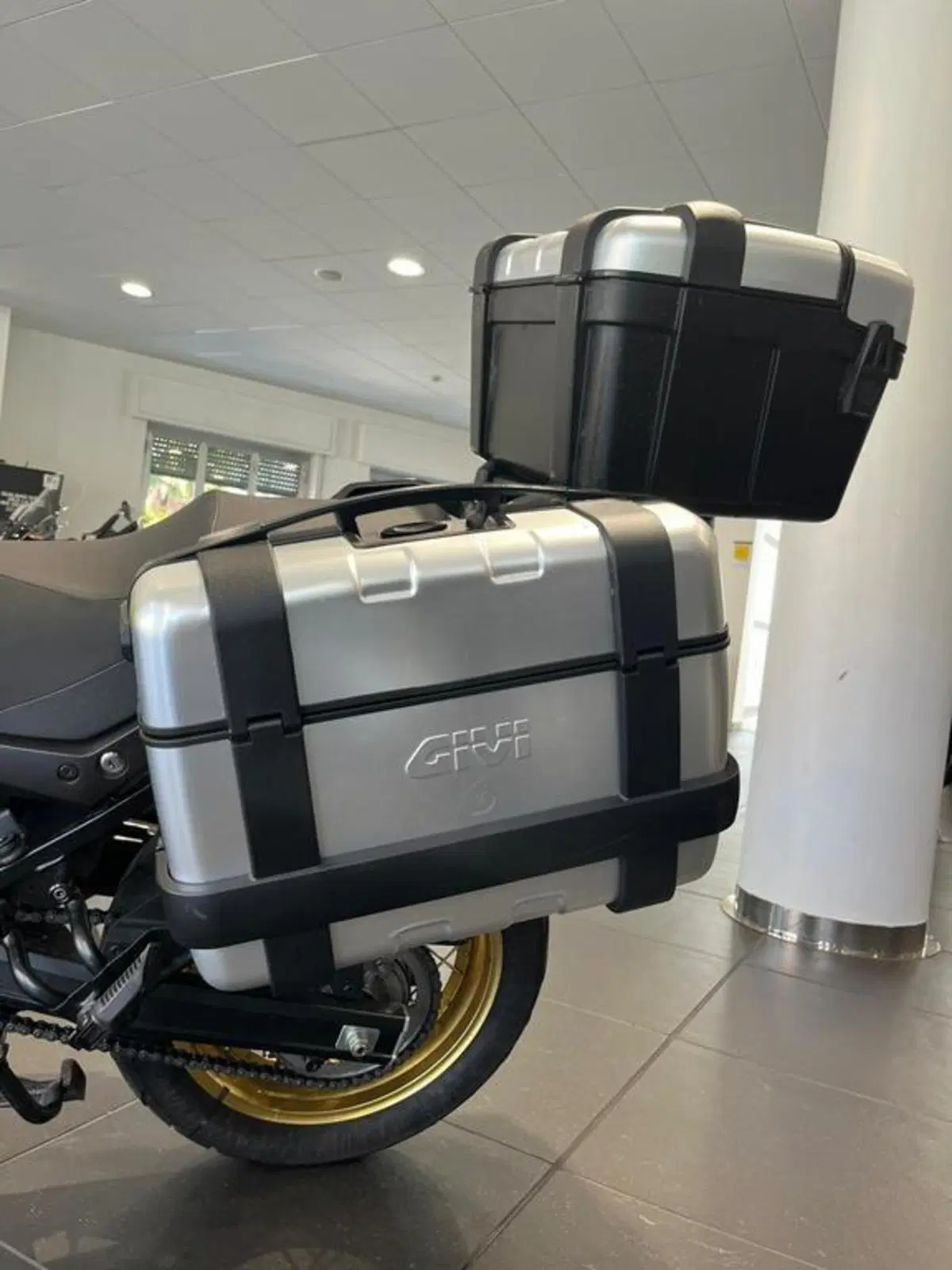 Suzuki V-Strom 650 (2021 - 25) (4)