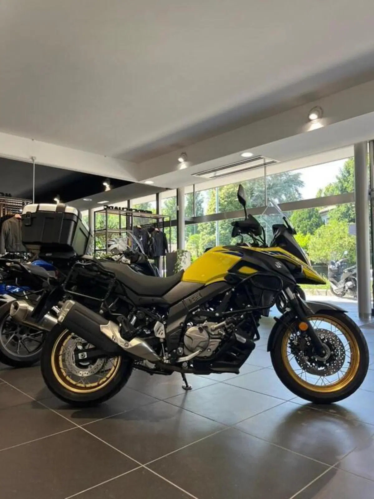 Suzuki V-Strom 650 (2021 - 25) (8)