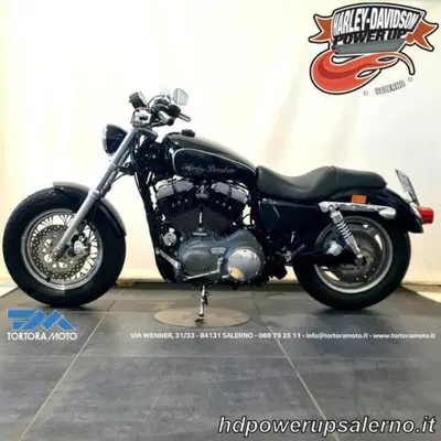 Harley-Davidson 883 (2008 - 09) - XL usata