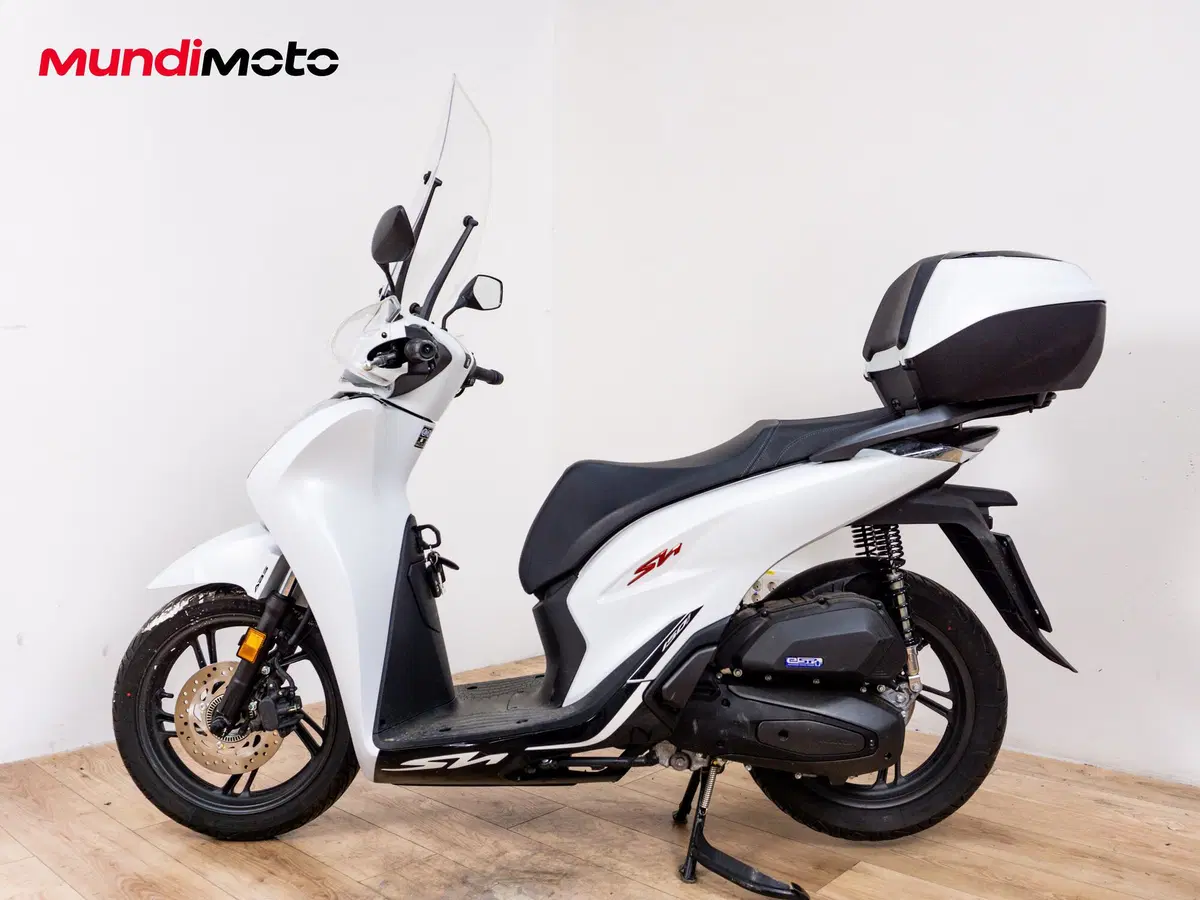 Honda SH 150i Sport (2024 - 25) (6)