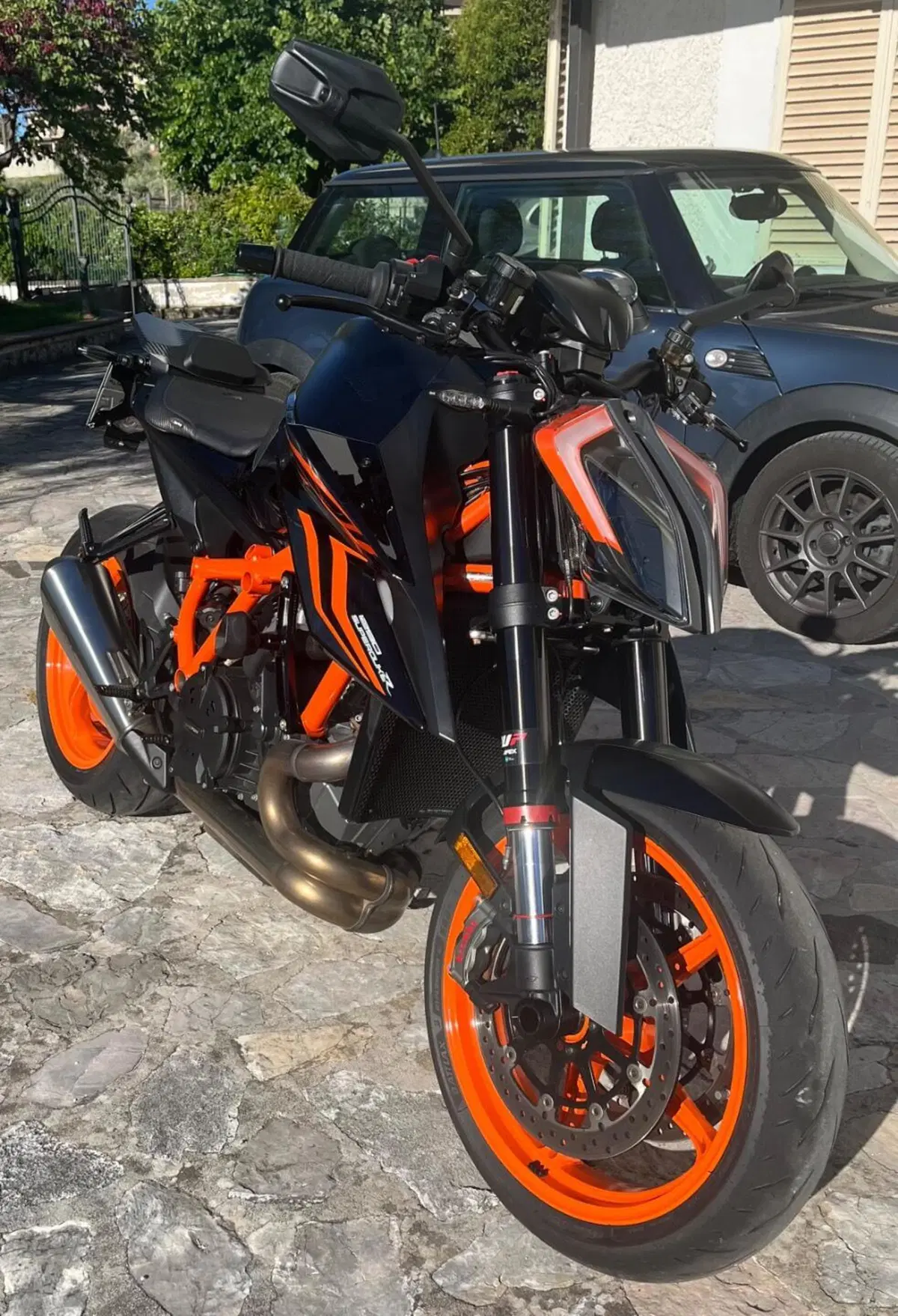 KTM 1290 Super Duke R (2022 - 23) (5)