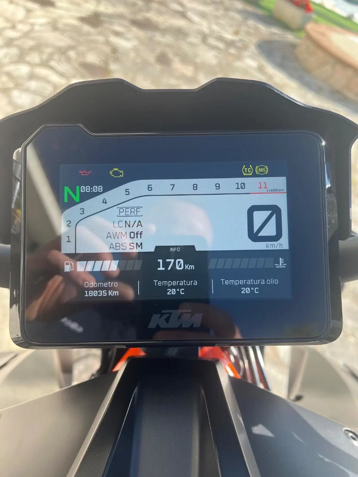 KTM 1290 Super Duke R (2022 - 23) (6)