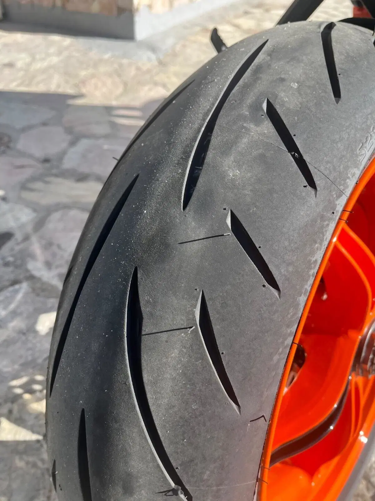 KTM 1290 Super Duke R (2022 - 23) (7)